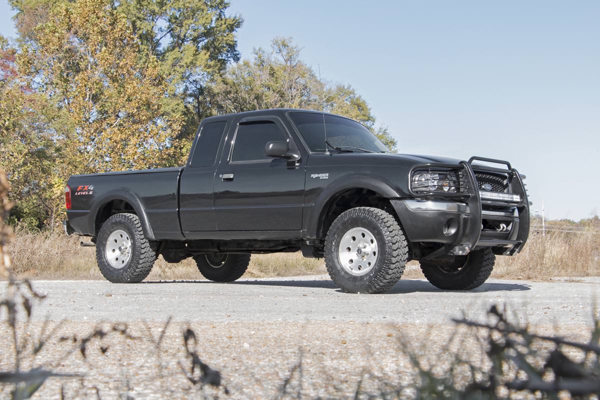 Rough Country 1.5 Inch Leveling Kit | Ford Ranger 4WD (1998-2011)