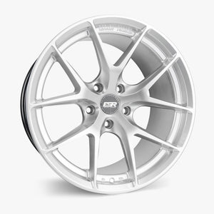 ESR RF2 18x9.5 5X100 +35 HYPER SILVER