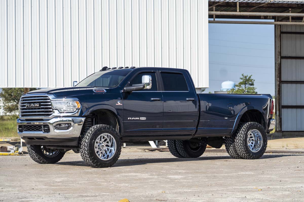 Rough Country 5 Inch Lift Kit | Ram 3500 4WD (2019-2024)