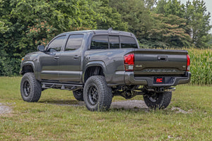 Rough Country 3.5 Inch Lift Kit | Toyota Tacoma 2WD/4WD (2005-2023) - Kit 74232