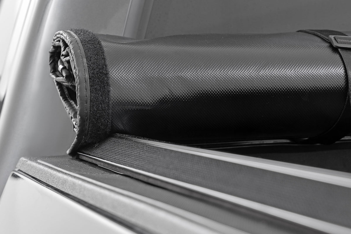 Rough Country Soft Roll Up Bed Cover 5' Bed | Toyota Tacoma 2WD/4WD (2016-2023)