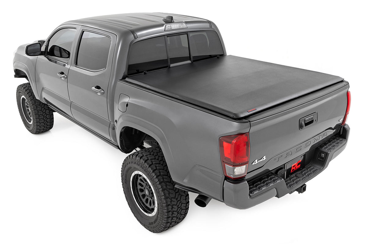 Rough Country Soft Roll Up Bed Cover 5' Bed | Toyota Tacoma 2WD/4WD (2016-2023)