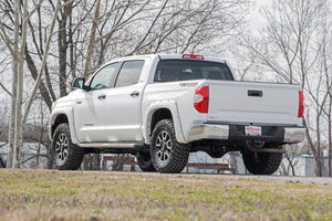 Rough Country 2.5-3 Inch Leveling Kit | Toyota Tundra 2WD/4WD (2007-2021)