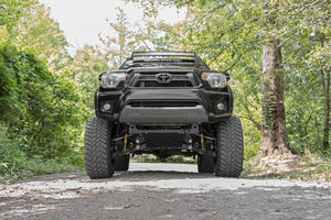 Rough Country 6 Inch Lift Kit | Toyota Tacoma 2WD/4WD (2005-2015)