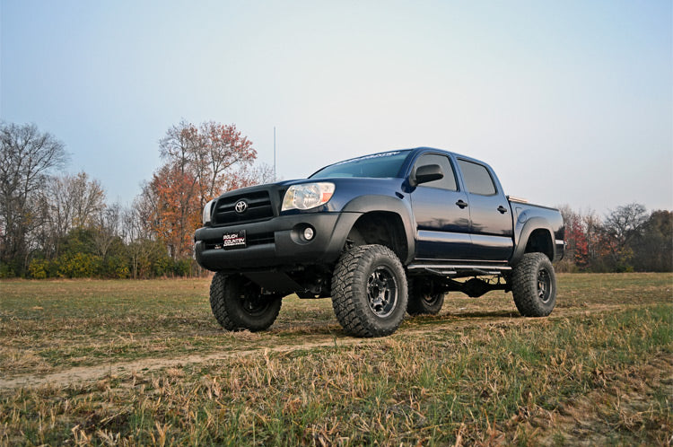 Rough Country 6 Inch Lift Kit | Toyota Tacoma 2WD/4WD (2005-2015)